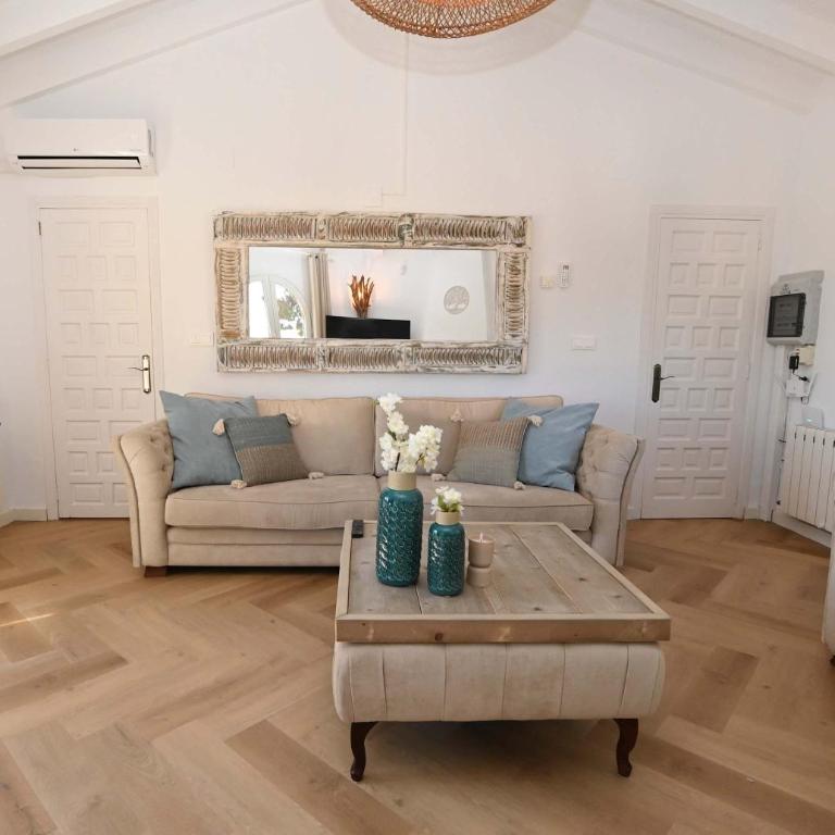 Rooftop Sea Views - Maryvilla - Sleeps 6 - Casa - 38