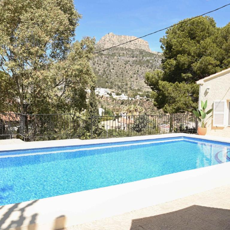 Rooftop Sea Views - Maryvilla - Sleeps 6 - Casa - 55