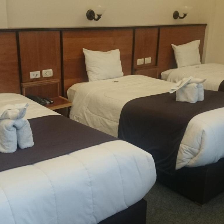 Colonial Plaza Hotel - Triple Room - 6