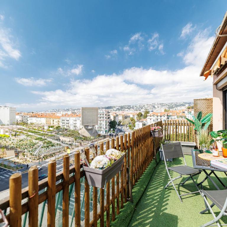 Open Sky Terrace Lage 1 Bdr & Parking - Appartement - Vue sur Ville - 12