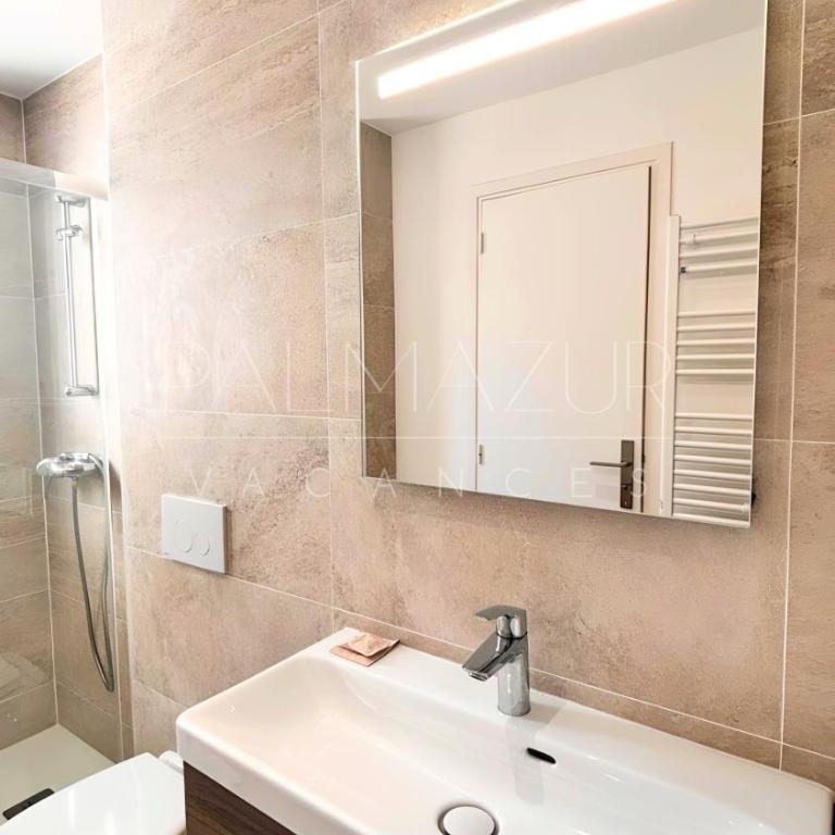 Proche gare, 5 min Plage du Midi, Studio - balcon - Palmazur Vacances - Studio - 18