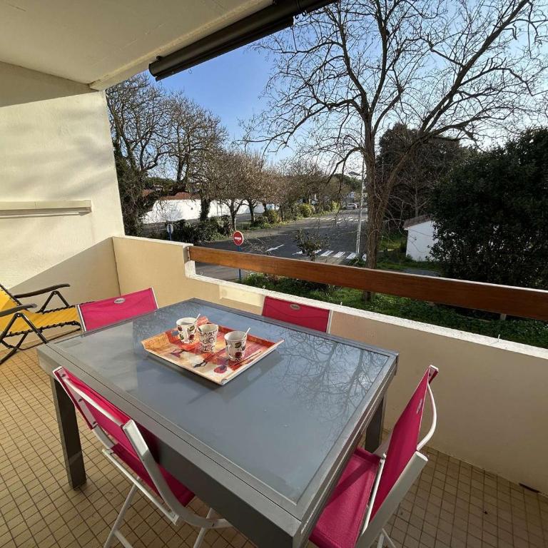 Appartement confortable proche plage avec balcon - Saint-Jean-de-Monts, 2 chambres, parking inclus - FR-1-224C-245 - Appartement - 7