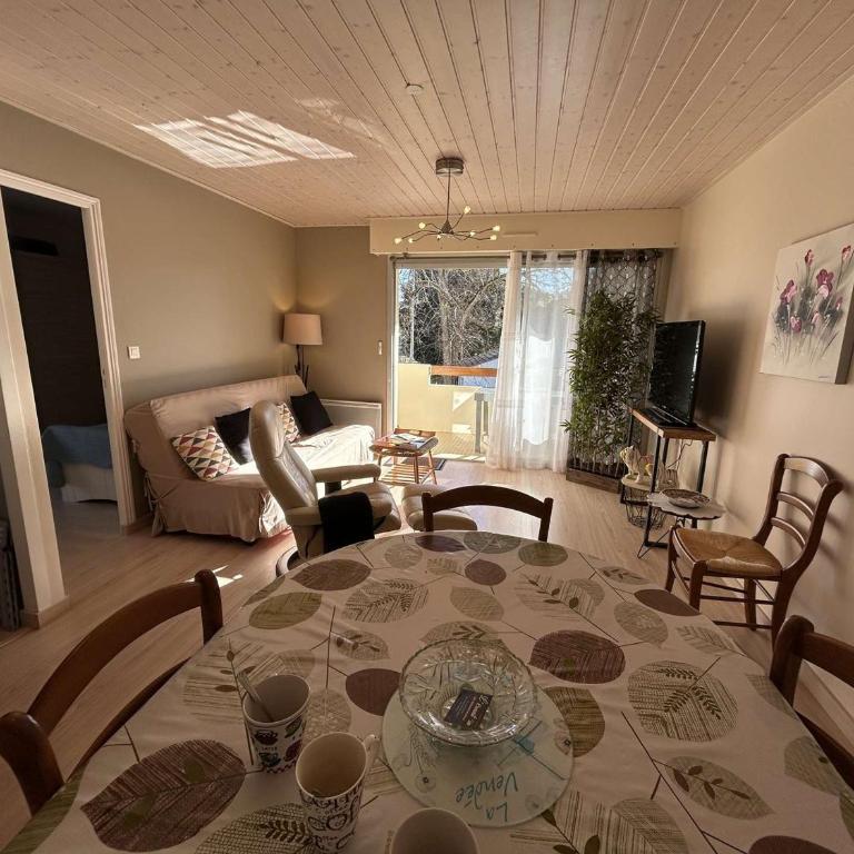 Appartement confortable proche plage avec balcon - Saint-Jean-de-Monts, 2 chambres, parking inclus - FR-1-224C-245 - Appartement - 16