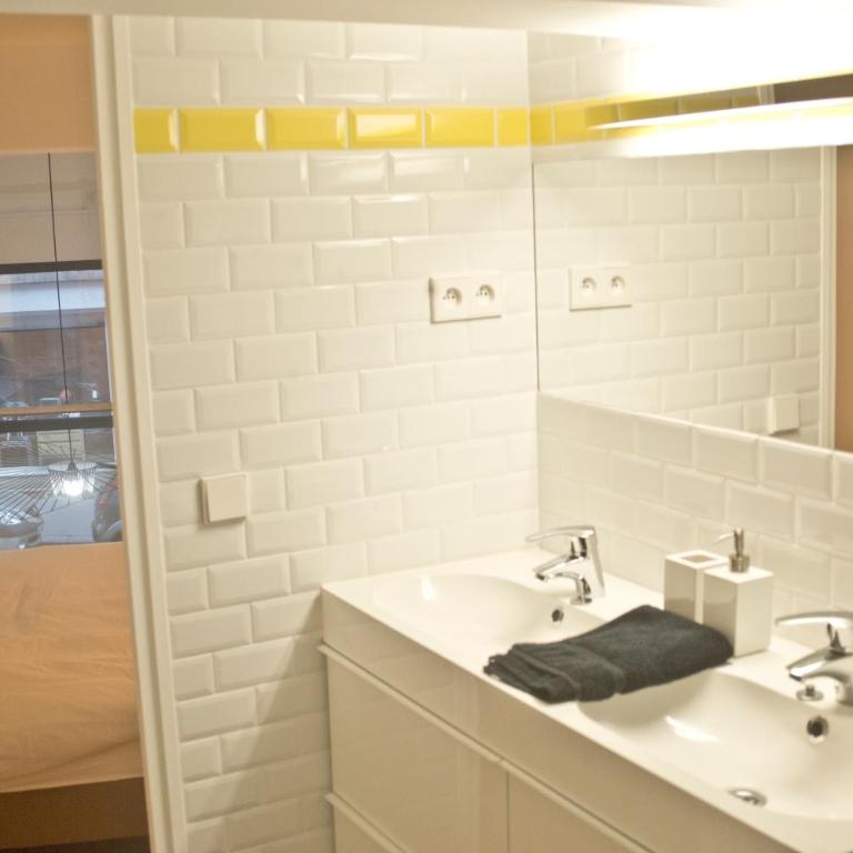 Chez vous - Marguerite et Emile - Appartement - Rez-de-Chaussée - 5