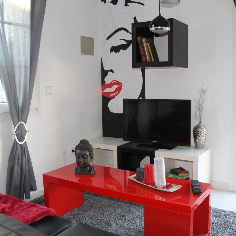 NOEMI near the beach - One-Bedroom Apartment - 34