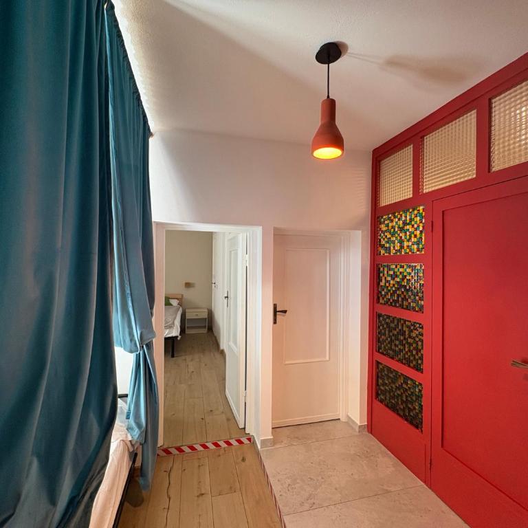 Ultel - Two-Bedroom Apartment - 2