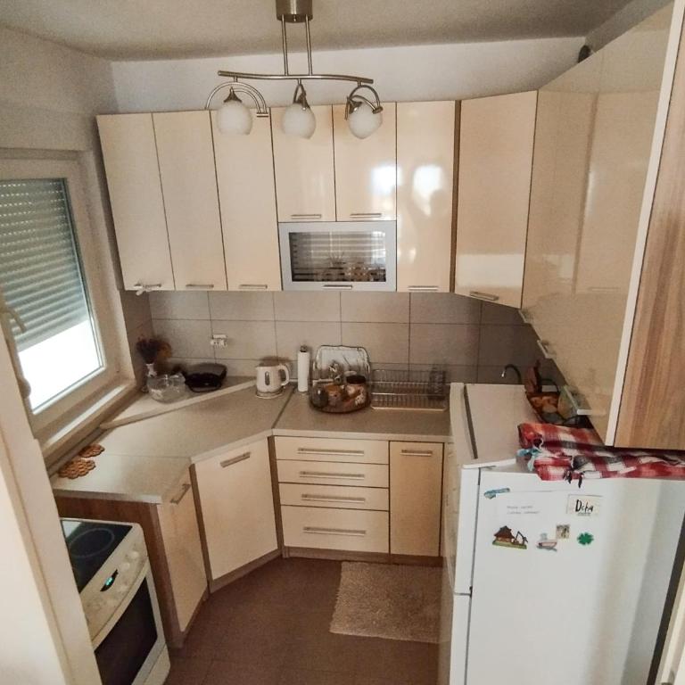 Studio Centar - Studio Apartment - 7