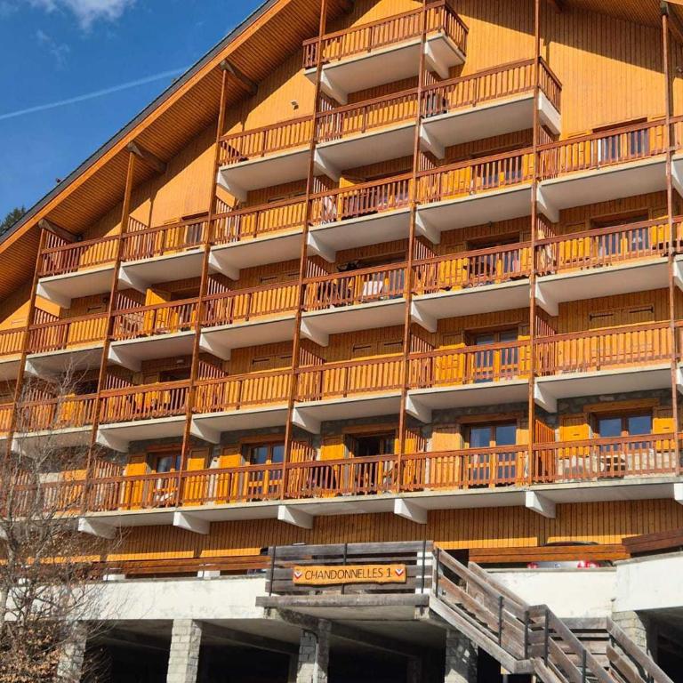 Appartement cosy proche pistes avec balcon - FR-1-688-33 - Apartamento - 8