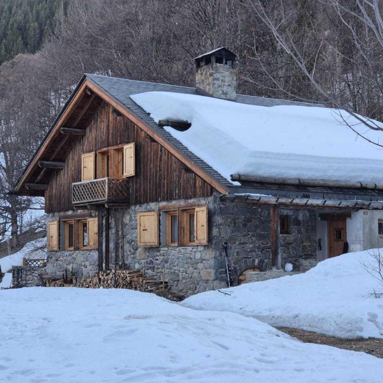 Chalet spacieux à Méribel avec terrasse ensoleillée et cheminée - Chalet 3 Chambres - 17