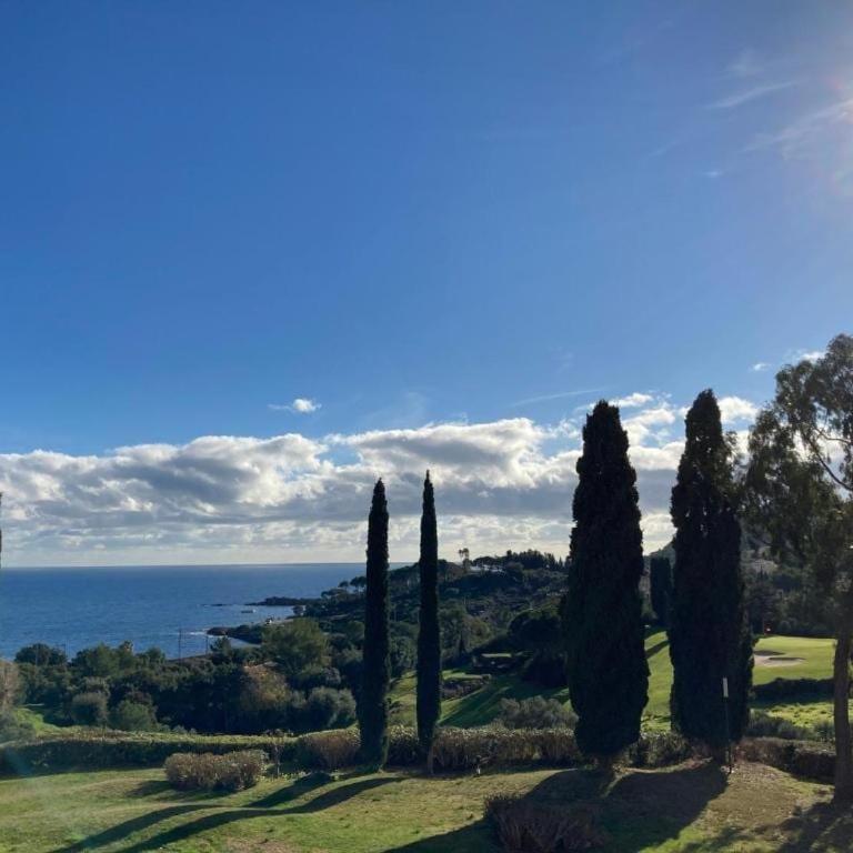 Magnifique vue sur la Méditerranée ! votre séjour d'exception vous attend - Appartement 1 Chambre - 37