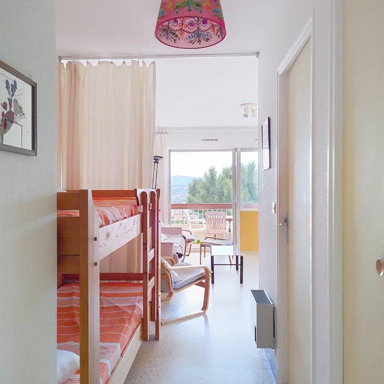 Studio calme avec terrasse à Bormes-les-Mimosas - FR-1-610-17 - Monolocale - 12