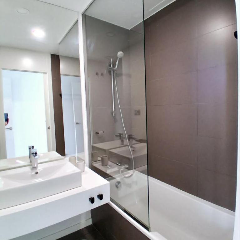 New luxury penthouse, swimming pools, solarium with sea view - Apartamento de 2 dormitorios - 11