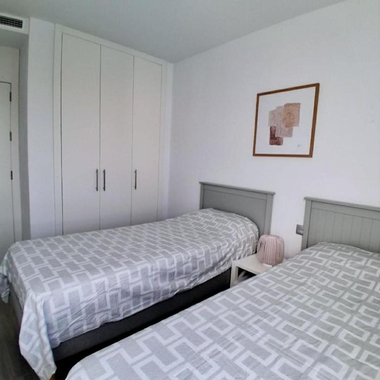New luxury penthouse, swimming pools, solarium with sea view - Apartamento de 2 dormitorios - 30