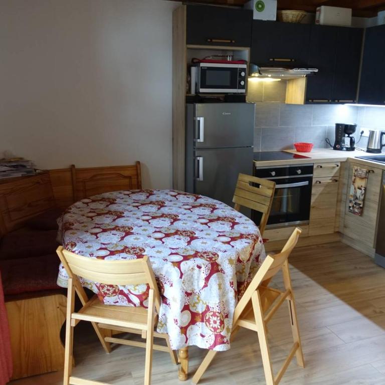 Duplex 4/5 pers., centre Arêches-Beaufort, piscine, proche commerces et pistes - Studio - 13
