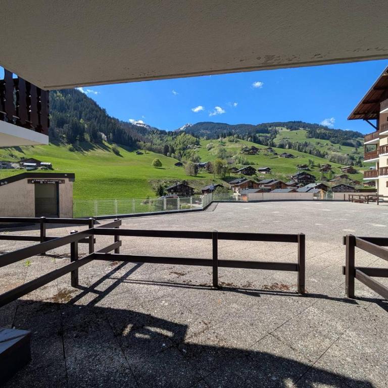 Charmant appartement à Arêches-Beaufort avec terrasse, piscine et parking, idéal pour 4 personnes - FR-1-342-139 - Appartement (4 Adultes) - 12