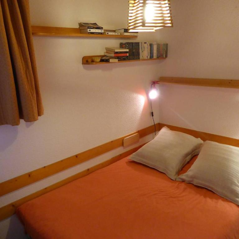 Appartement cosy pour 4-5 personnes, centre village, proche pistes, ascenseur, bien équipé - Appartement 1 Chambre - 9