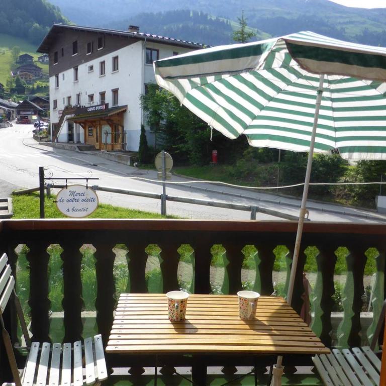 Duplex spacieux 2 chambres avec piscine proche des pistes - Appartement 2 Chambres - 9