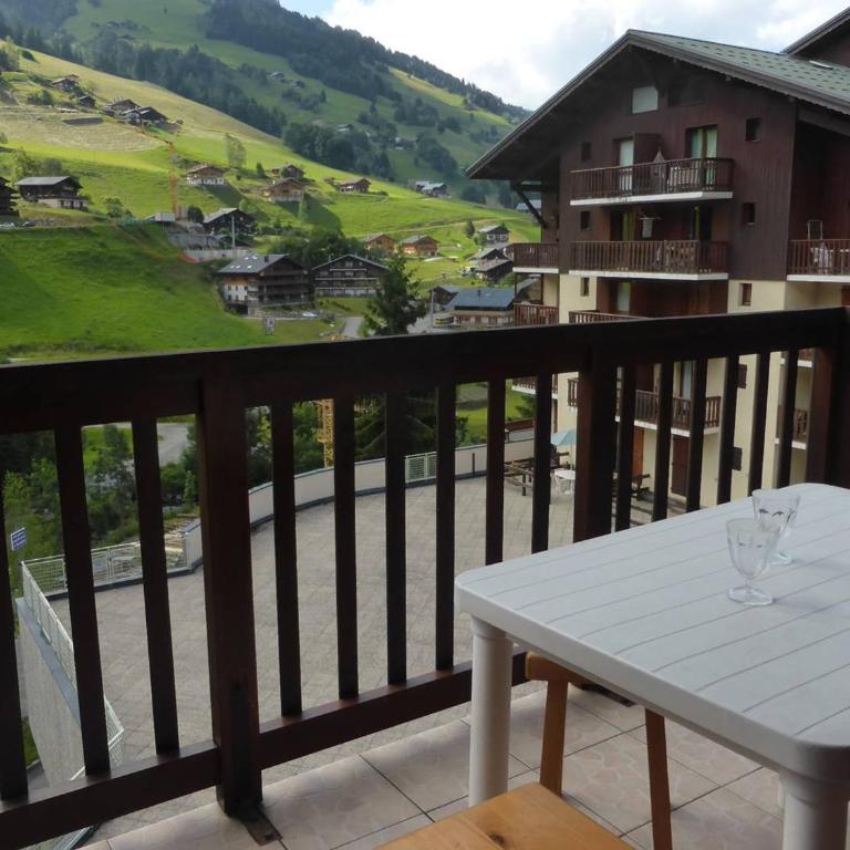 Appartement cosy à Arêches, 50m des pistes, terrasse ouest et piscine l'été - Appartement 1 Chambre - 11