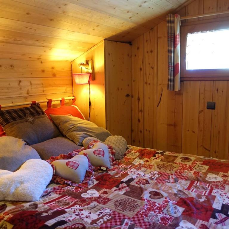 Charmant Mazot Savoyard à Hauteluce: Idéal pour Couple, Proche Commerces et Ski, Bien Équipé - Chalet 1 Chambre - 9