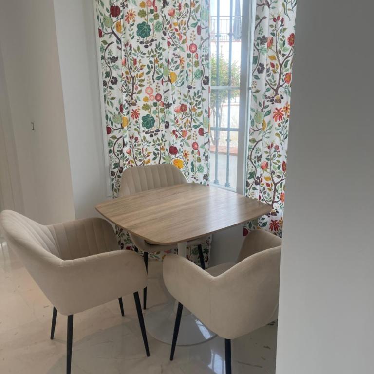 Charming 2Bedroom, Spectacular Views! - Apartamento de 2 dormitorios - 8