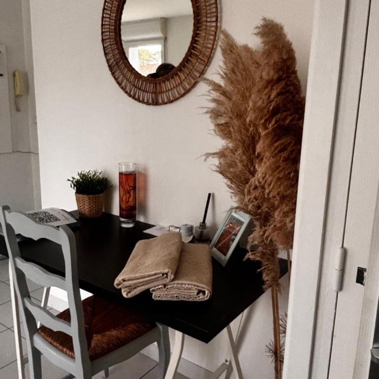 Appartement T2 plein pieds avec parking gratuit - Apartamento de 1 dormitorio con vistas - 11