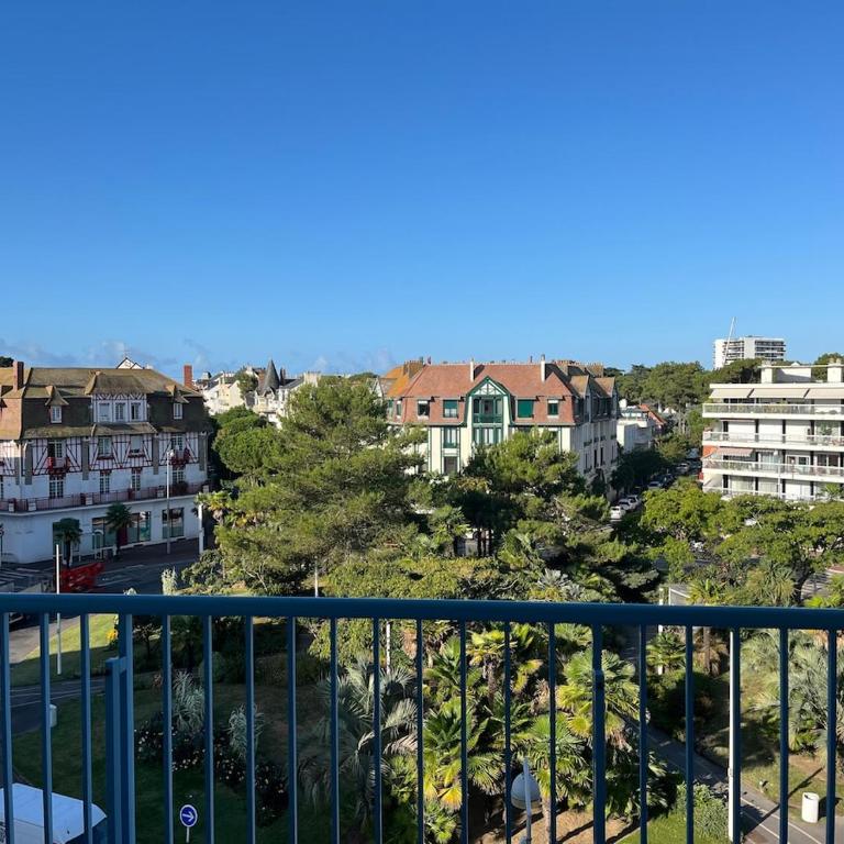 Apartment T 3 Place des Palmiers La Baule Les Pins - Appartement 2 Chambres avec Terrasse - 1