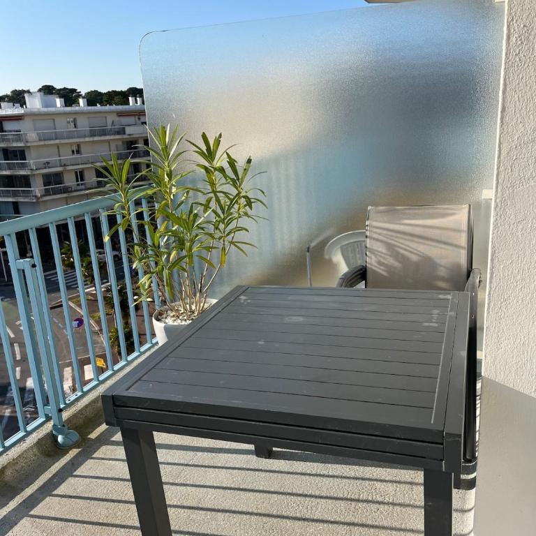 Apartment T 3 Place des Palmiers La Baule Les Pins - Appartement 2 Chambres avec Terrasse - 11