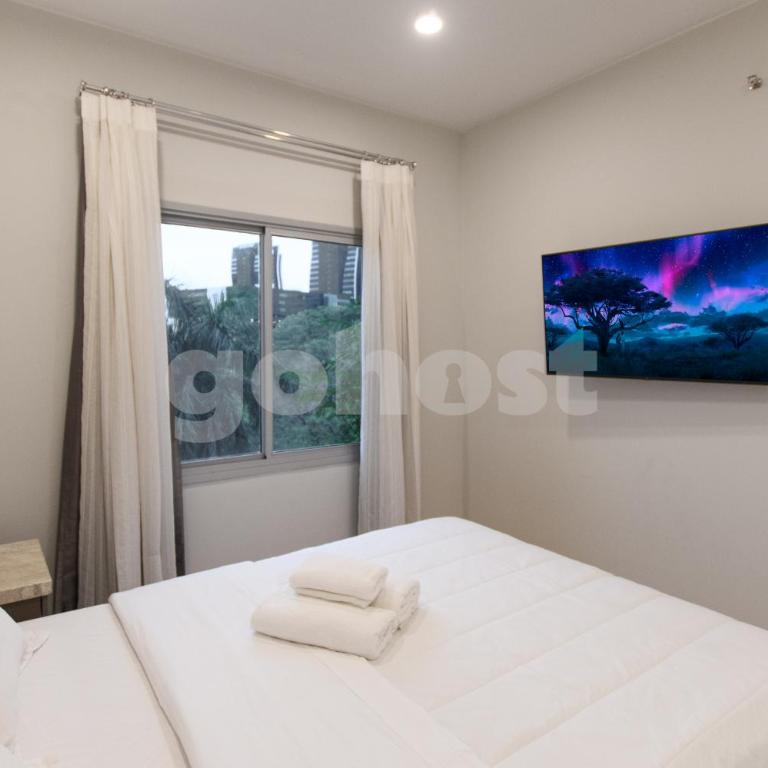Elegant 2 bedroom apartment near Paseo La Galeria - Apartment - 16