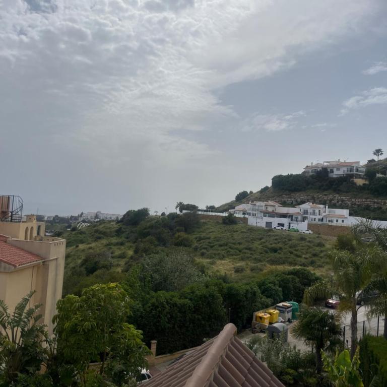 Charming 2Bedroom, Spectacular Views! - Apartamento de 2 dormitorios - 4