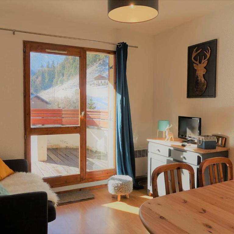 Appartement familial à Arêches-Beaufort - 6 pers, 3 chambres, terrasse, piscine, proche ski et village - Appartement 2 Chambres - 1