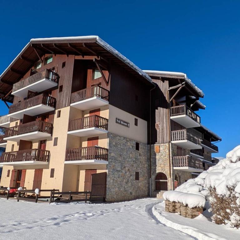Appartement familial à Arêches-Beaufort - 6 pers, 3 chambres, terrasse, piscine, proche ski et village - Appartement 2 Chambres - 12