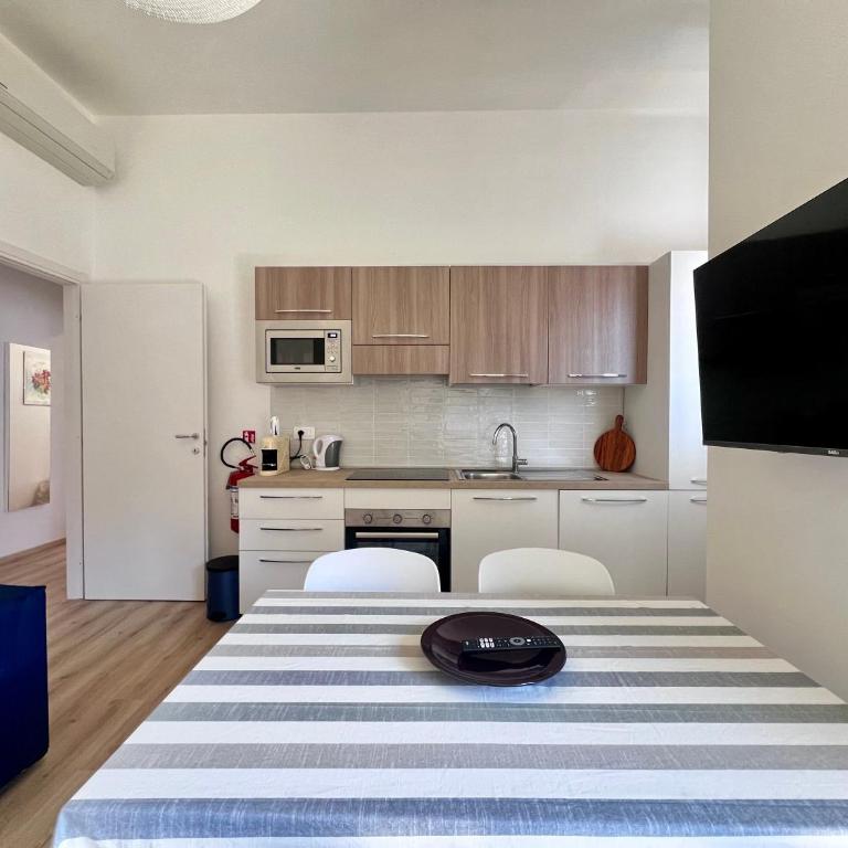 Casa del Parco - Appartamento con 2 Camere da Letto - 6