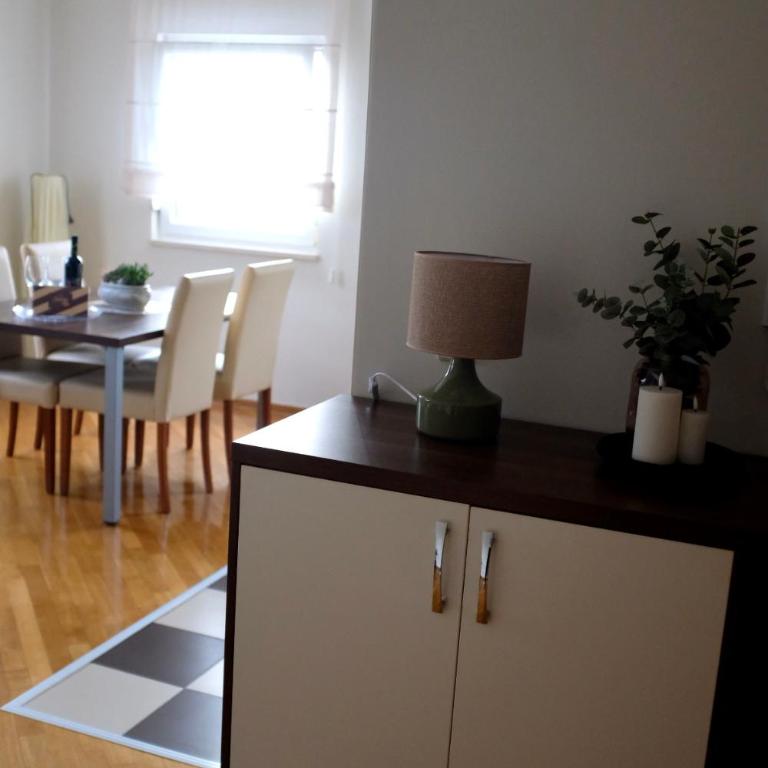 Apartman Spanish Square - One-Bedroom Apartment - 10