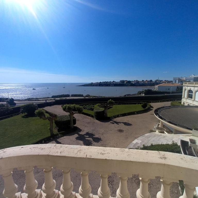 Royan - VUE MAGIQUE pour cet APPARTEMENT au 1er étage - Résidence du Golf - Apartamento de 1 dormitorio con vistas al mar - 13