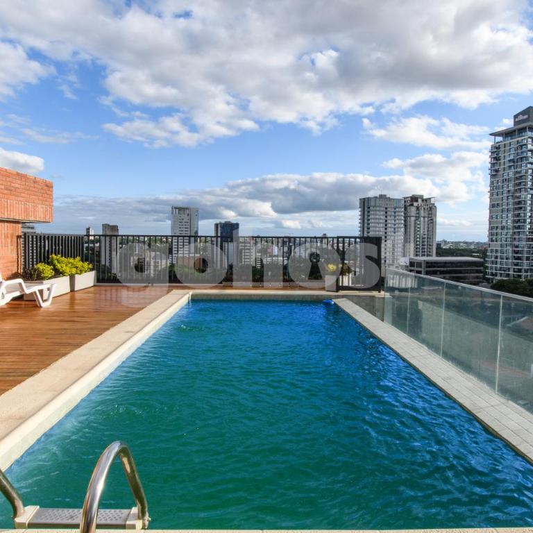 2 BR apt 2 min from Shopping del Sol & La Galería - Apartment - 39
