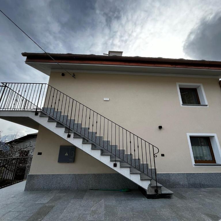 Lo Boneur - Two-Bedroom Apartment with Balcony - 31
