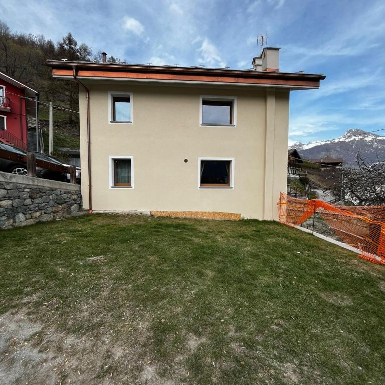 Lo Boneur - Two-Bedroom Apartment with Balcony - 28