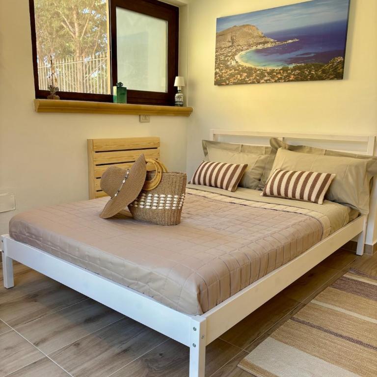 Loft & Solarium - One-Bedroom House - 6