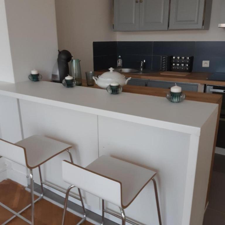 Superbe Vue sur le Vieux Port - 70 m2 - centre avec Terrasse privée option Parking - Appartement - Vue sur Mer - 12