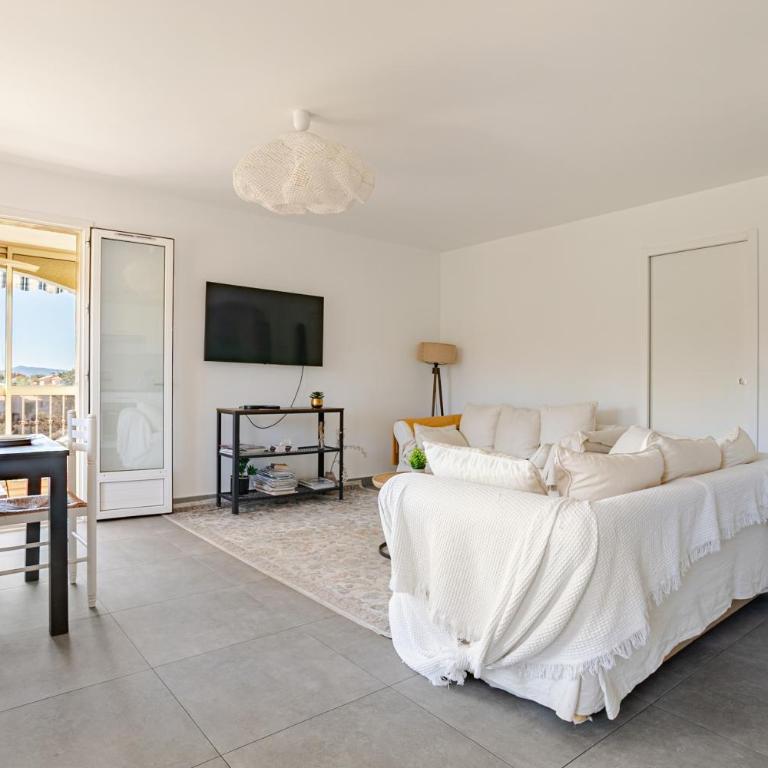Vue panoramique - résidence calme - St Raphaël - Apartment mit 3 Schlafzimmern und Aussicht - 7