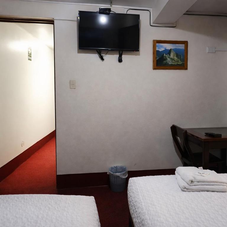 Killa Chaska - Triple Room with Private Bathroom - 4