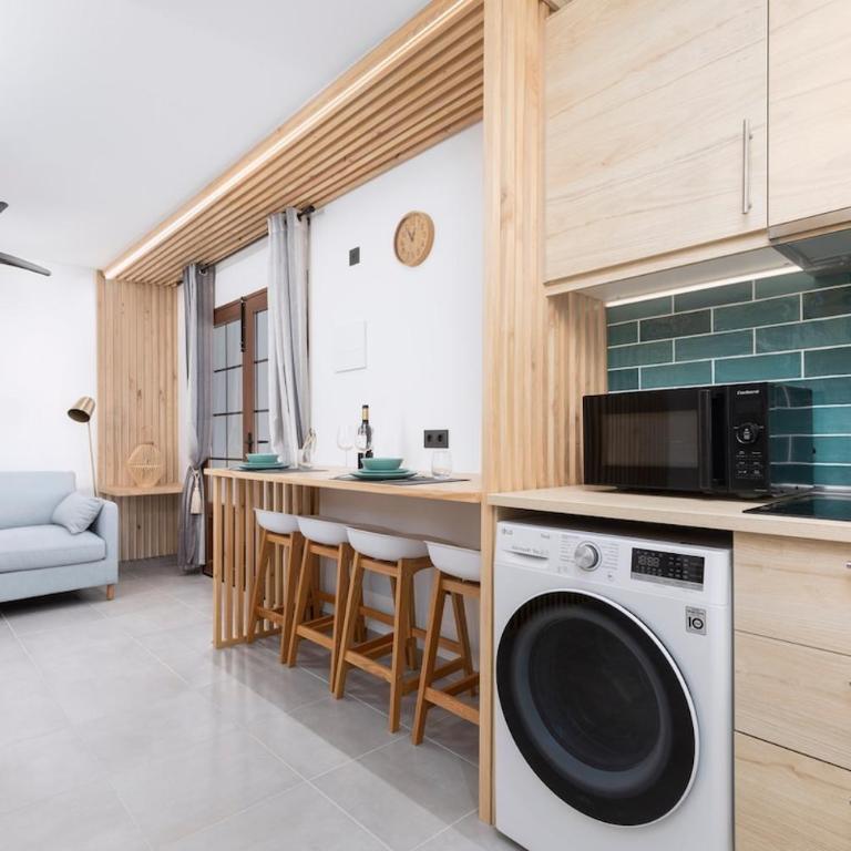 Stunning central apartment - One-Bedroom Apartment - 15