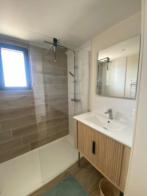 Villa neuve contemporaine vue mer imprenable - Villa avec Piscine Privée - 19