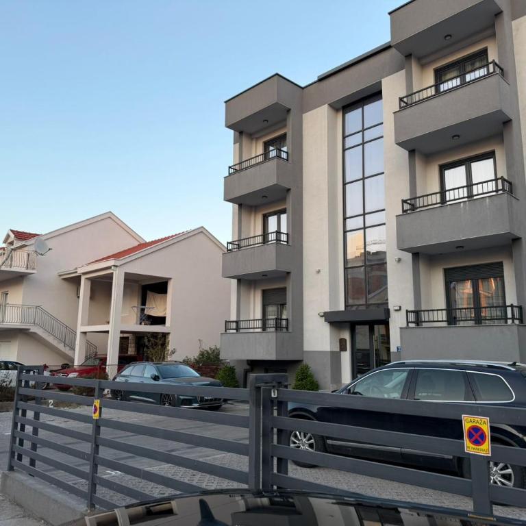 ES Apartments Podgorica - Apartman sa 2 Spavaće Sobe - 2