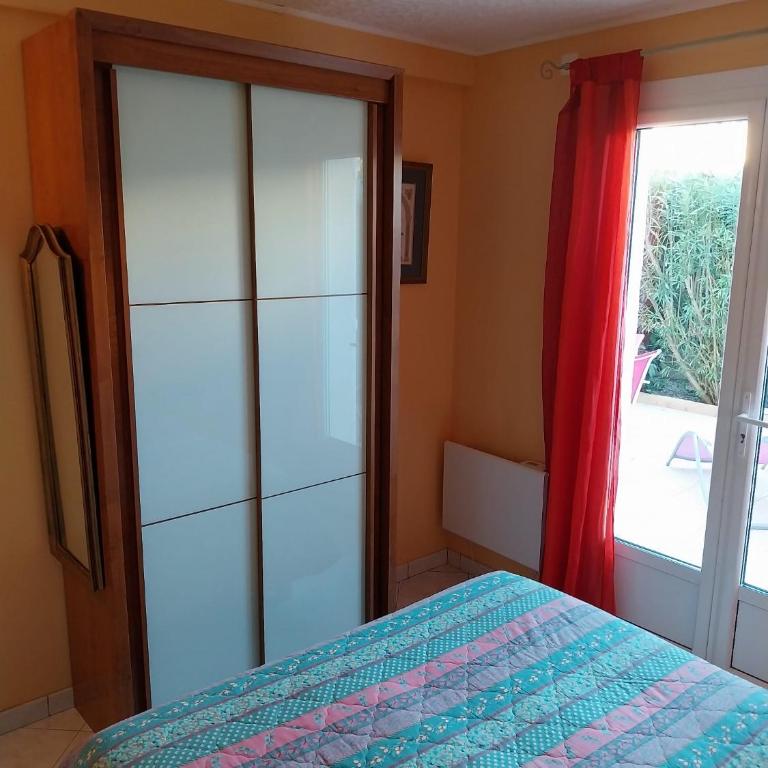 Les Tourterelles - One-Bedroom Apartment - 10
