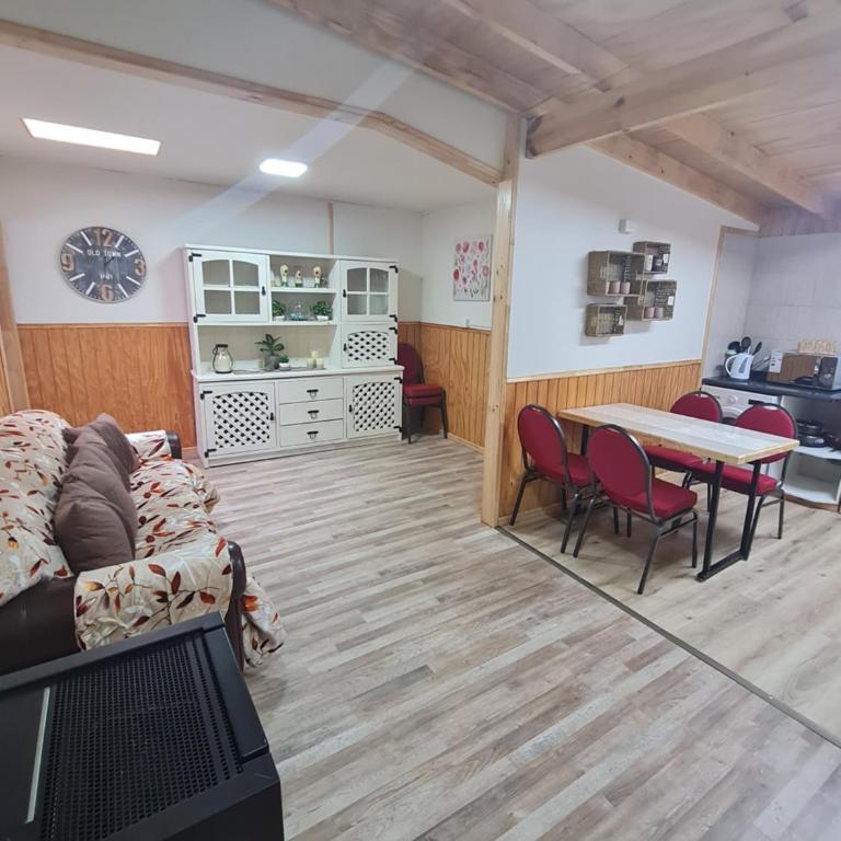 Volcano - Two-Bedroom Apartment - 5