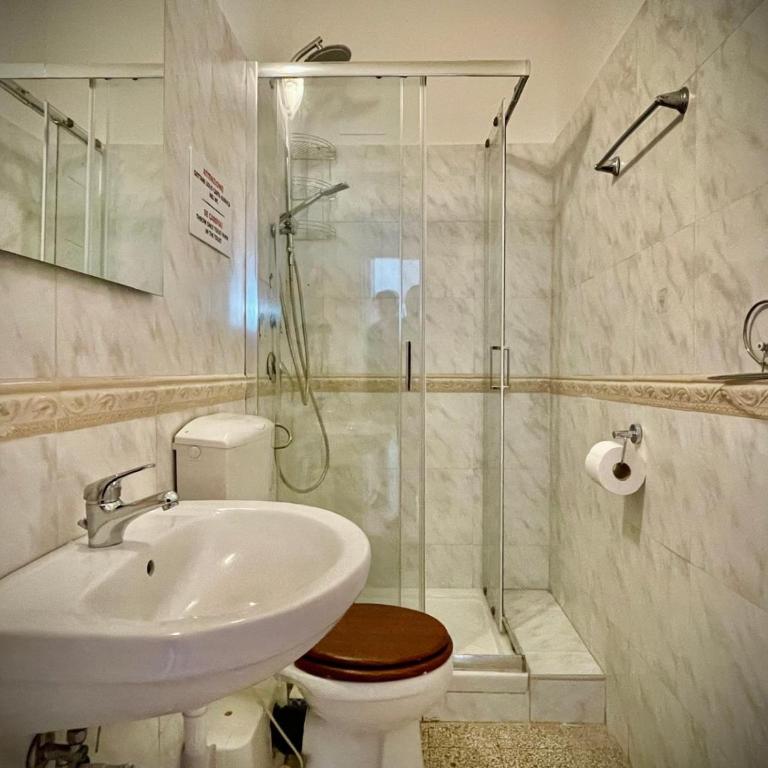 B&B Resto al Sud 2 - Camera Tripla Deluxe - 3