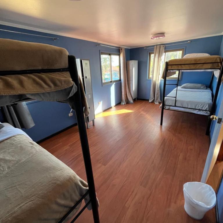 Fast Track SCL Airport - Bed in 4-Bed Male Dormitory Room - 1