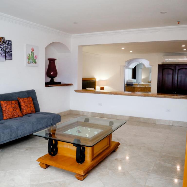 Hotel Boutique Plaza Doradas - Deluxe King Studio - 4
