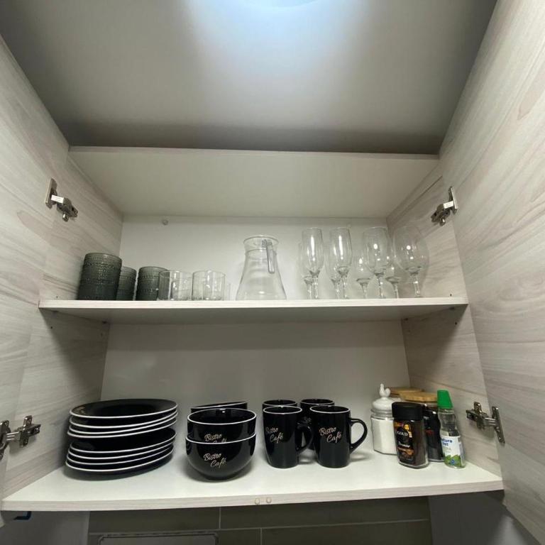 Hermoso dpto amoblado dos dormitorios mas dos baños - Apartamento de 2 dormitorios - 16